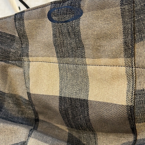 Oakley men’s ski jacket - Picture 3 of 7